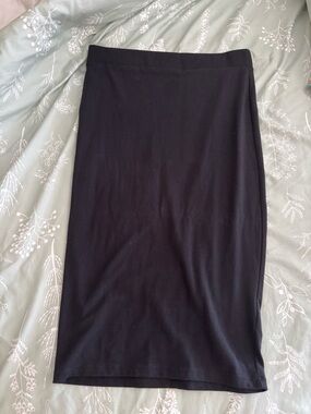 Classic Black Pencil Skirt - Women